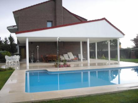 Reforma de porche y piscina en chalet unifamiliar Madrid
